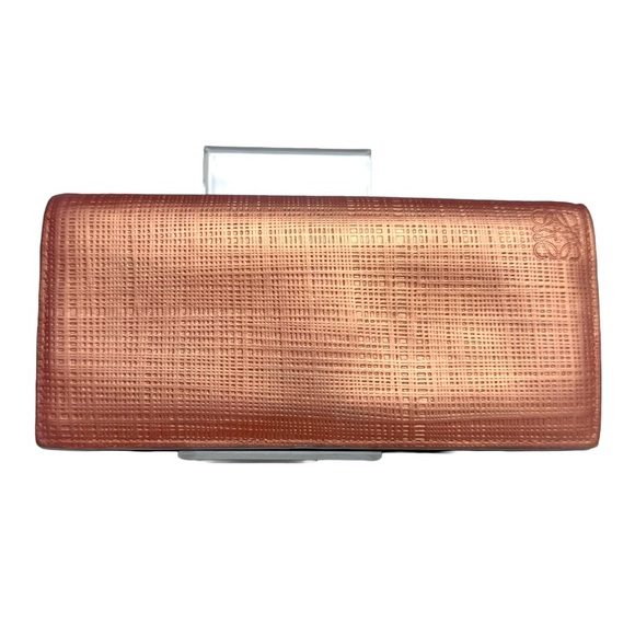 *SOLD* 🚨 -$20 Loewe Leather Long Wallet - Picture 1 of 8